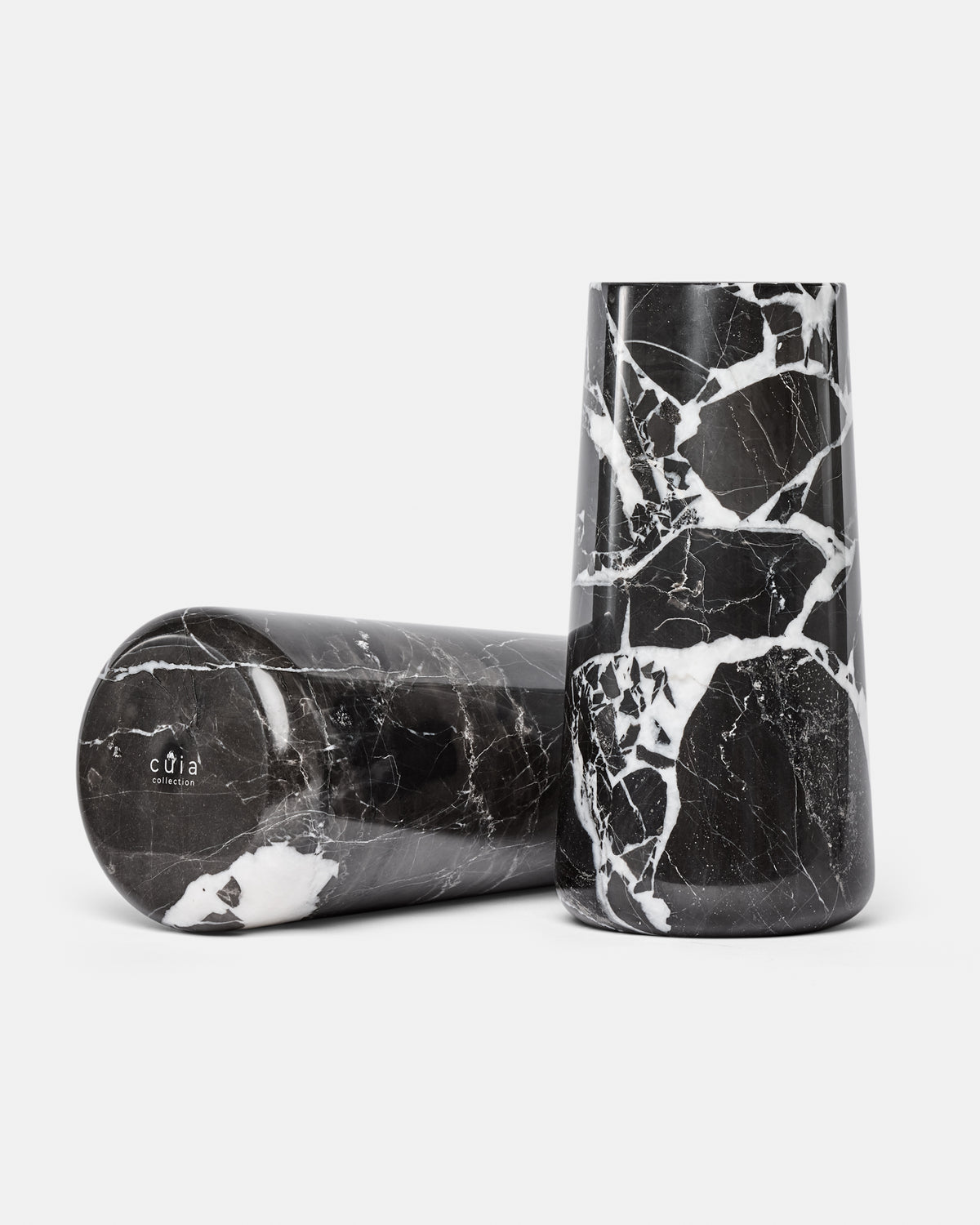 Nilo Vase | Grand Antique