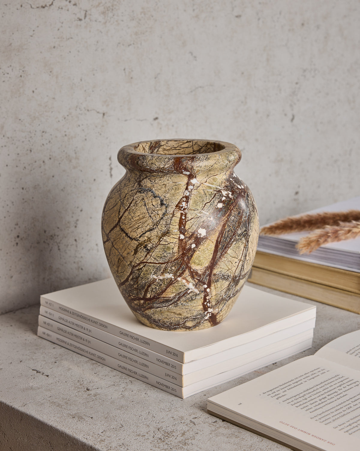 Oliva Vase